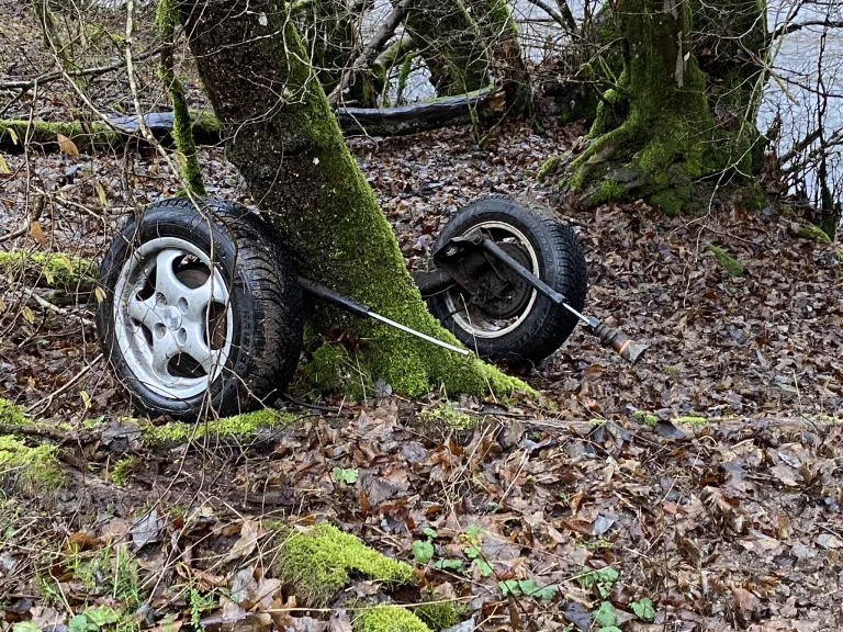 Gerolstein – Verkehrsunfall durch verlorene Hinterachse