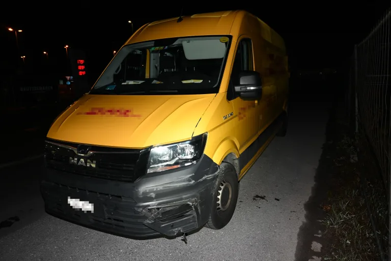 A3 Heiligkreuz SG - Selbstunfall mit Lieferwagen – fahrunfähig
