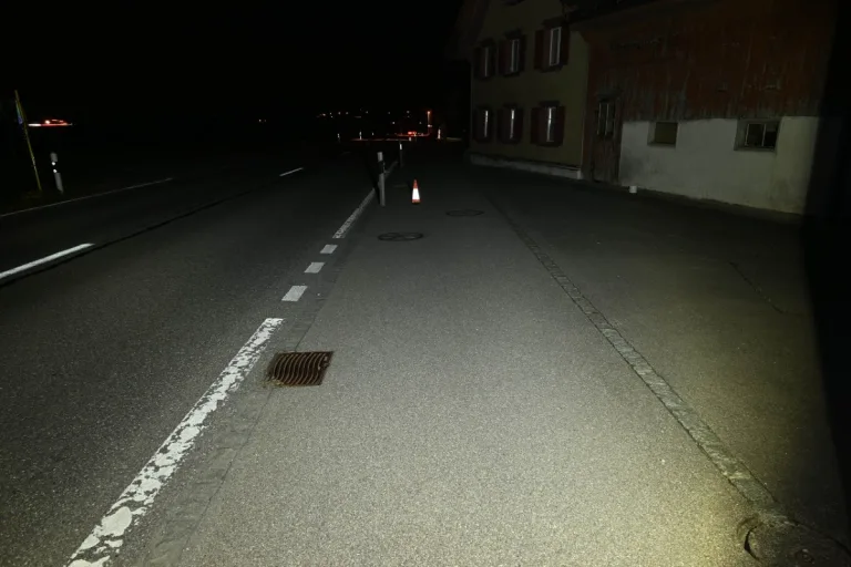 Krankenwageneinsatz in Niederwil SG - Kollision zwischen zwei Velofahrern
