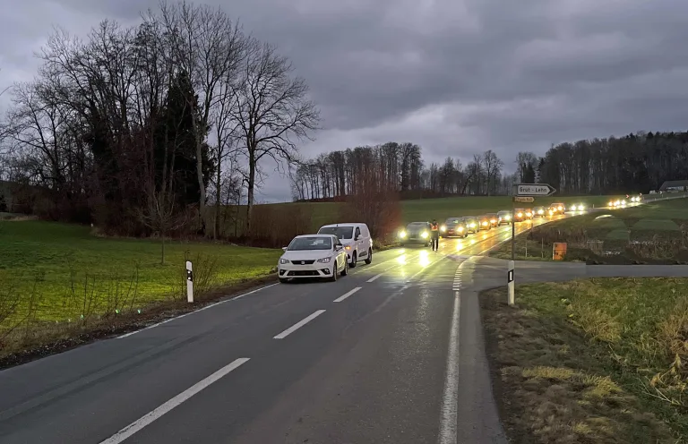 Beromünster LU – Unfall bei Überholmanöver