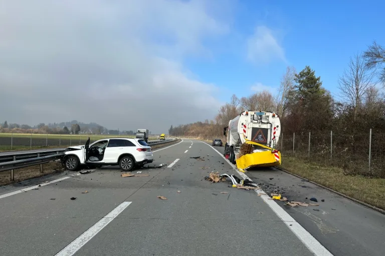  Unfall in Oberriet SG - In Putzmaschine gefahren