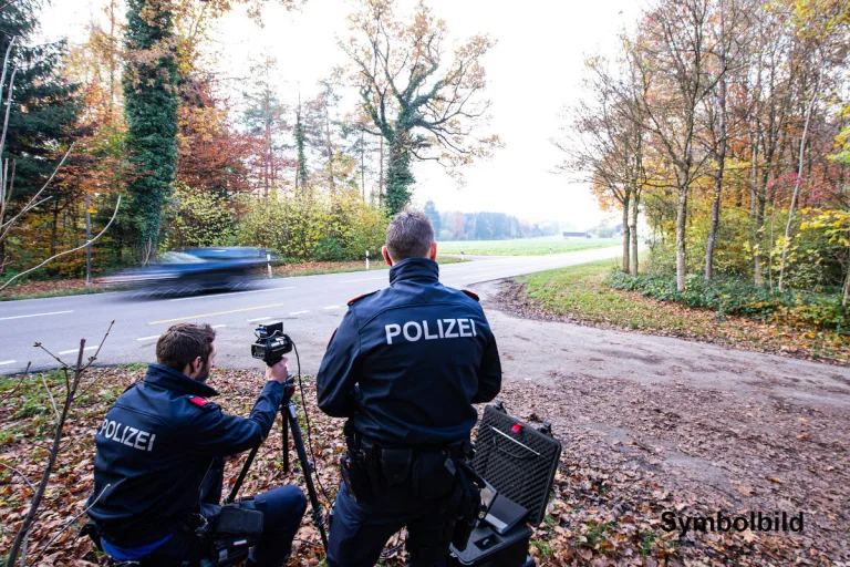 Bassersdorf ZH – Verkehrskontrolle stoppt Schnellfahrer und illegale Tuner