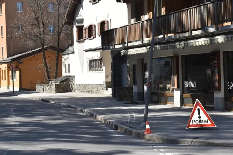 Lenzerheide GR – Auto nach Unfall ermittelt