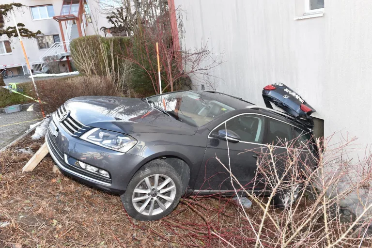 Drama in Wetzikon ZH – Mann bei schrecklichem Unfall schwer verletzt