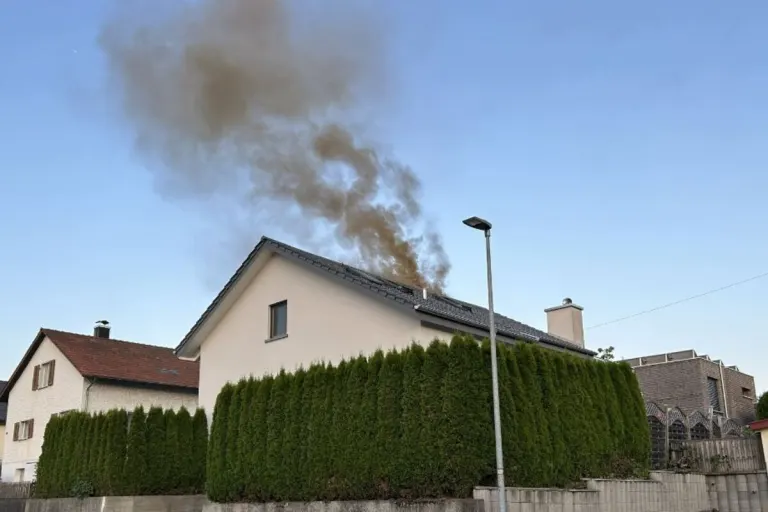 Kölliken AG -  Brand in einer Dachstockwohnung 