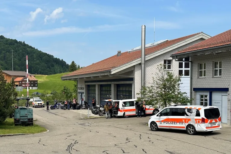  Verkehrskontrollen in Gais und Urnäsch AR