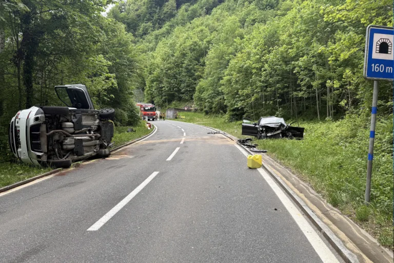 Siebnen SZ – Zwei Verletzte nach Unfall auf Wägitalstrasse