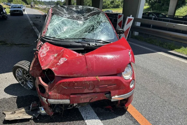 Hunzenschwil AG – Mehrfach überschlagen - Selbstunfall auf der A1 bei Hunzenschwil