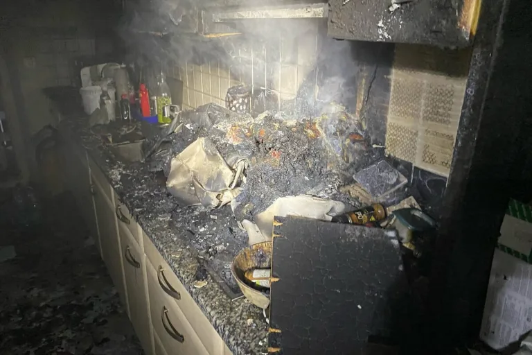 Altdorf SH - Erheblicher Sachschaden nach Küchenbrand 
