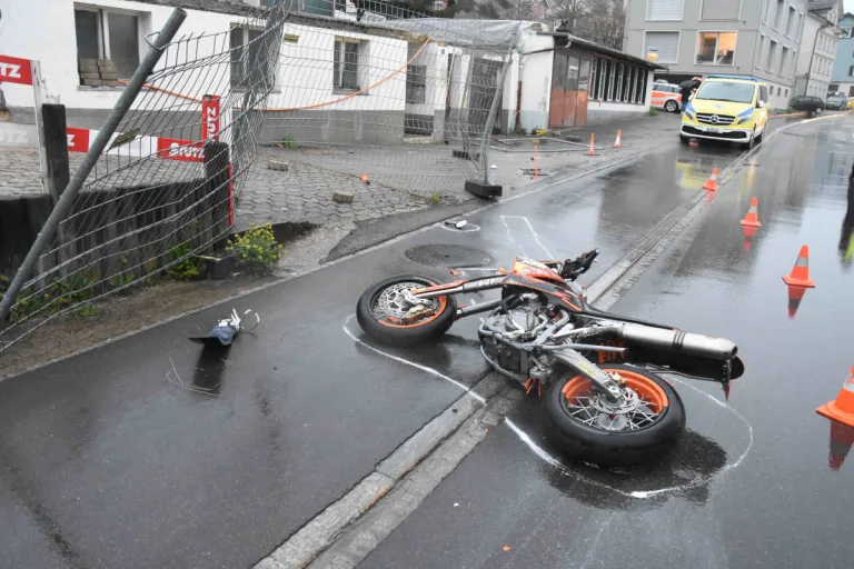 Degersheim SG – Nach Unfall mit Motorrad schwer verletzt