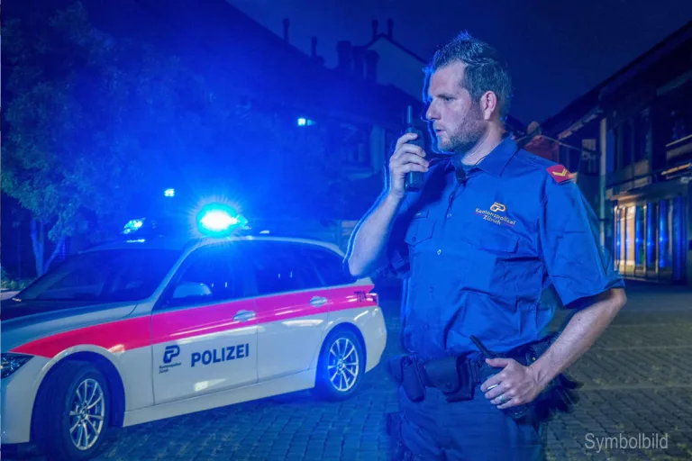 A3 Wädenswil ZH – Nach Kollision von der Unfallstelle entfernt