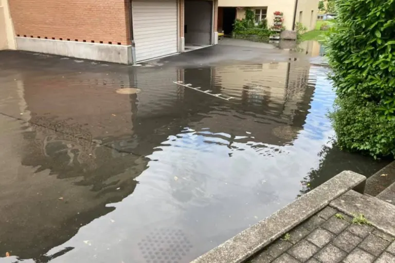 Kanton Uri - Hochwassersituation vorübergehend entschärft, bleibt aber angespannt