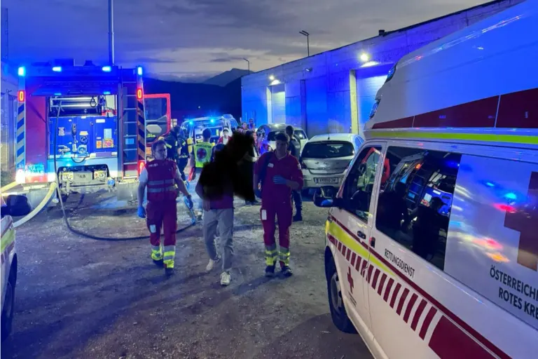 Klagenfurt am Wörthersee K – Mann setzt Aufenthaltsraum in Brand
