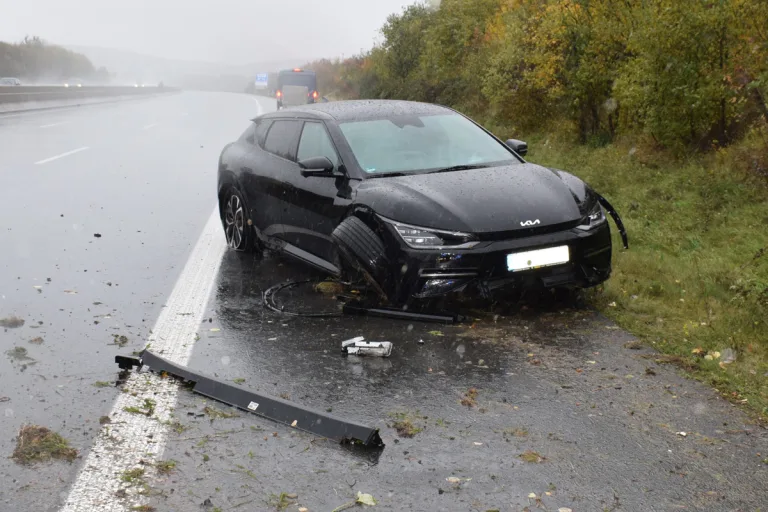 A7 Seesen NI – Unfall auf der A7 bei Starkregen