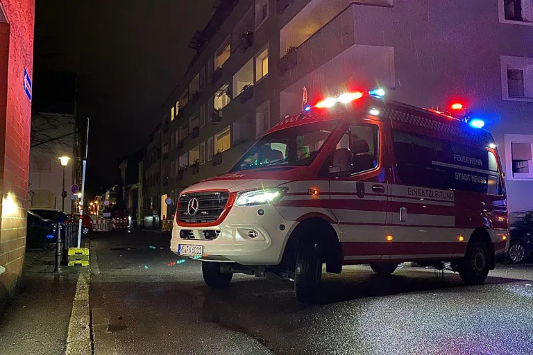 Neus – Teile einer Straße abgesackt