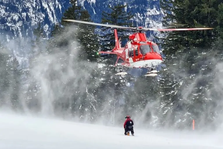 Flumserberg SG – Rega fliegt Frau nach Skiunfall ins Spital