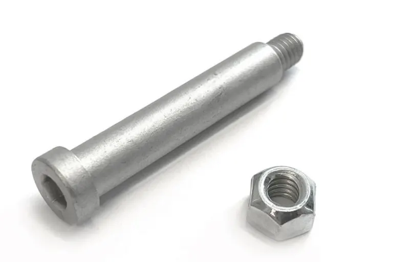 BFU - Absturzgefahr droht mit diesen Screw-D-Ring Schrauben