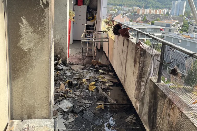 Brugg AG - Brand auf einem Balkon