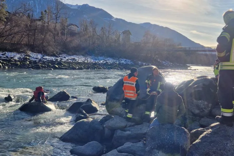 Haiming – Jugendlicher aus Wassernot am Inn gerettet