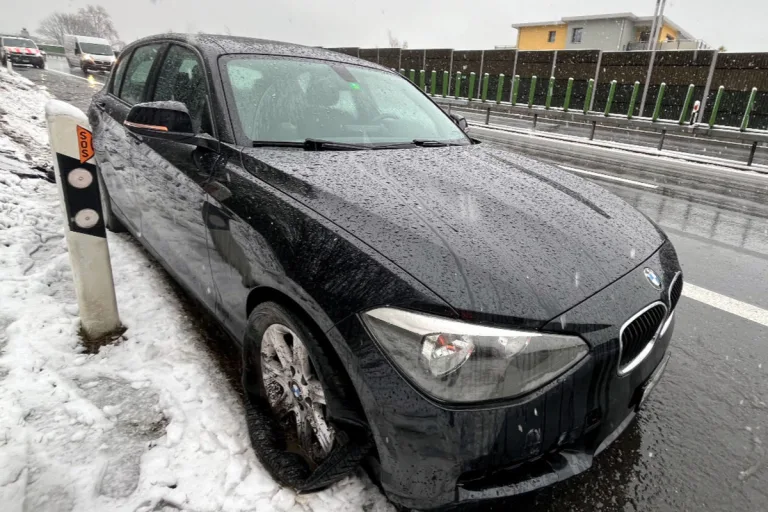 Unfälle im Kanton Obwalden - Kontrolle über das Auto verloren