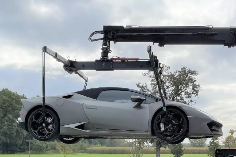 Hamm-Herringen – Lamborghini sichergestellt bei Durchsuchung von Autohandel