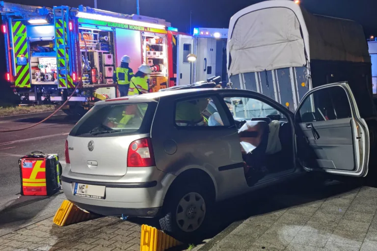 Monheim – 38-Jähriger bei Unfall lebensgefährlich verletzt