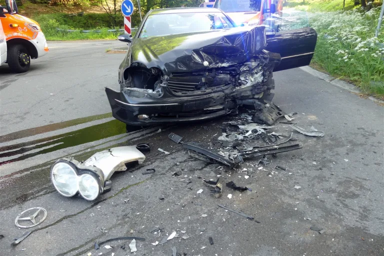 Morsbach - Unfall durch Übermüdung 