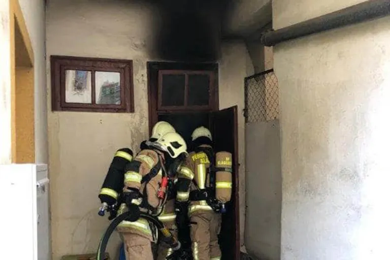 Klagenfurt - Brand im Abstellraum eines Mehrparteienwohnhauses