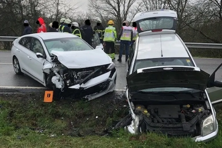 Schönenberg-Kübelberg - Vier Verletzte bei Unfall