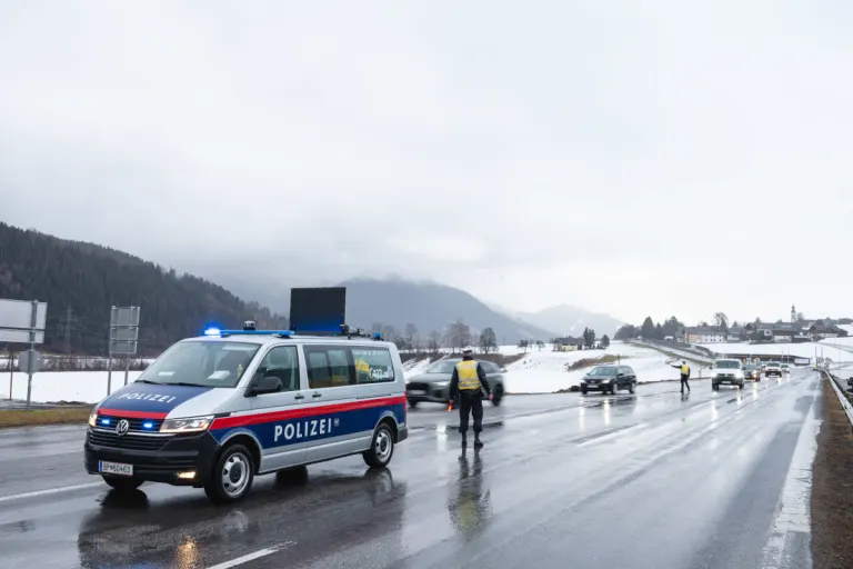 Schladming – Polizei sorgt für Sicherheit beim Nightrace 2026