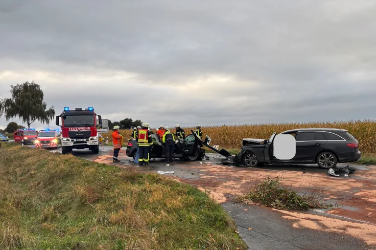 Groß Meckelsen NI – 19-Jähriger schwebt nach Unfall in Lebensgefahr