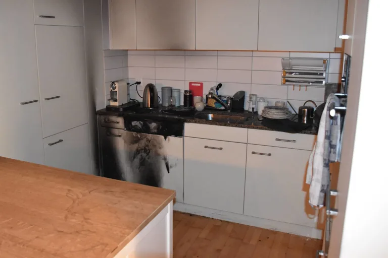 Flims GR – Brand in Mehrfamilienhaus