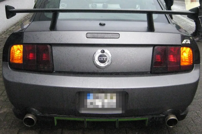 Langenfeld – Autoposer mit Ford Mustang aus dem Verkehr gezogen