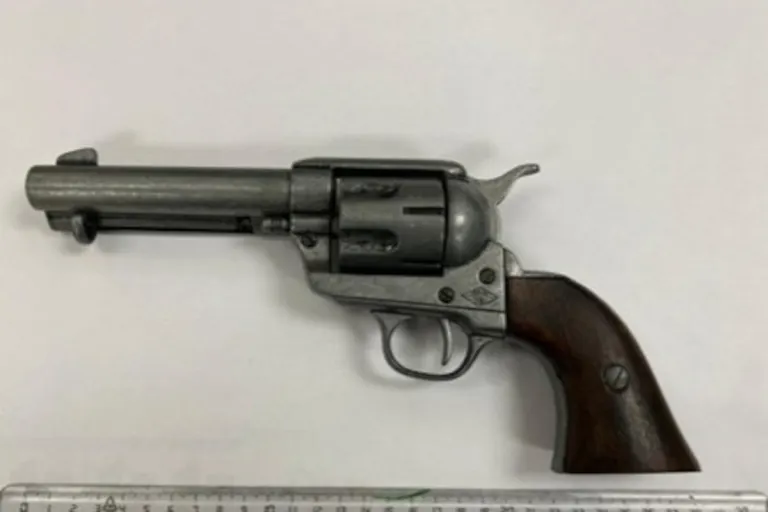Wien – Pensionist droht Jugendlichen mit dem Umbringen