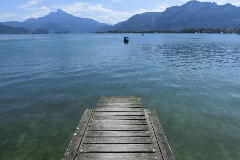 Unfall mit Wasserski am Mondsee S – Mann bei Sturz verletzt