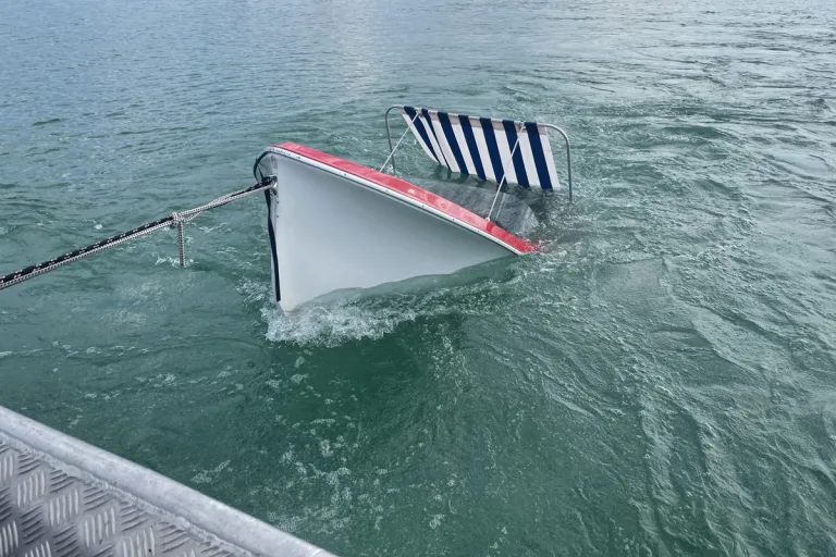 Sempachersee LU - Motorboot gesunken 