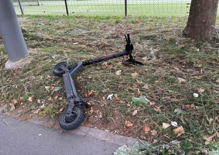 Allschwil BL – 13-Jähriger bei E-Scooter-Unfall schwer verletzt