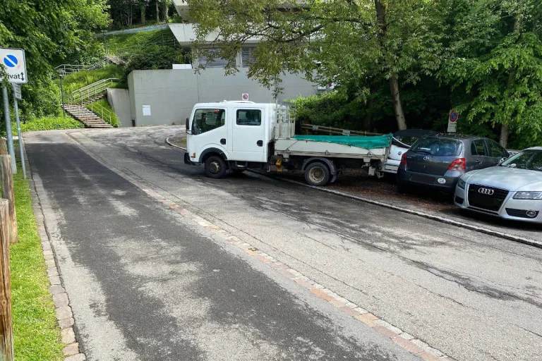 Stadt Zug – Lieferwagen macht sich selbstständig