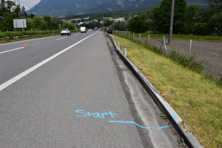 Unfall gestern in Chur GR - Fahrunfähig auf Leitplanke gefahren 