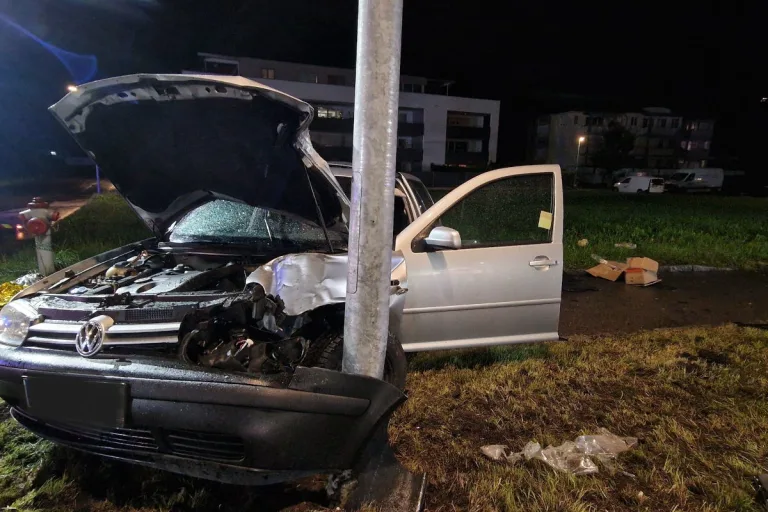 Hohenems V – Vier verletzte Personen bei schwerem Unfall