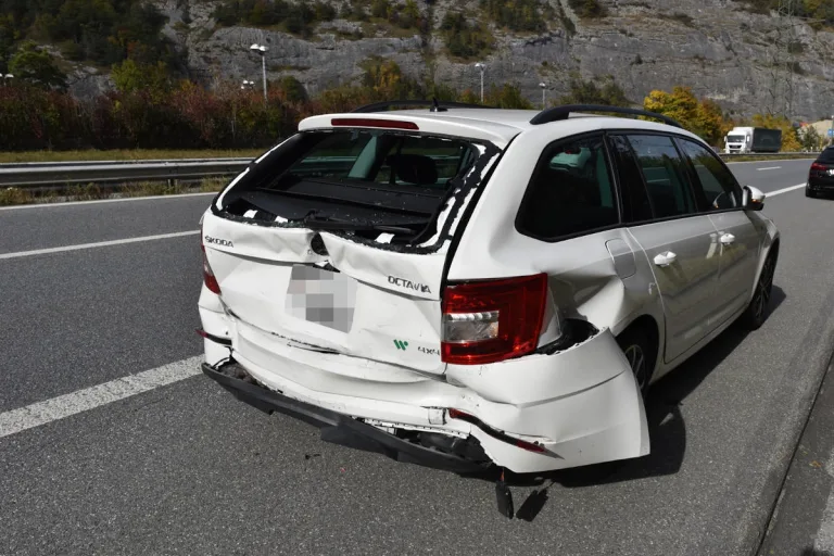 N13 Chur GR – Auffahrunfall wegen ungenügender Ladungssicherung