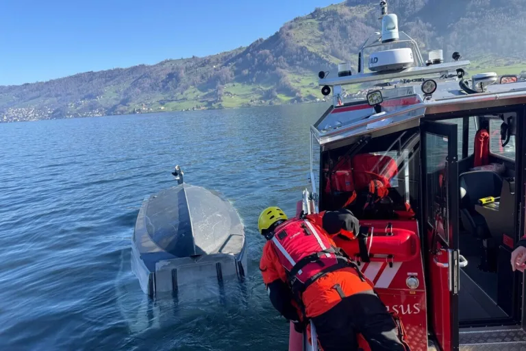 Arth SZ – Boot auf dem Zugersee gekentert 