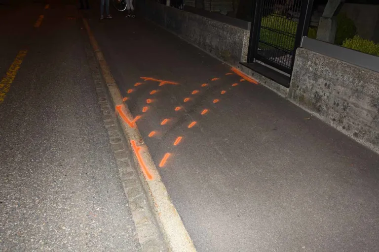 Gossau SG - Unter Alkoholeinfluss mit E-Bike gestürzt