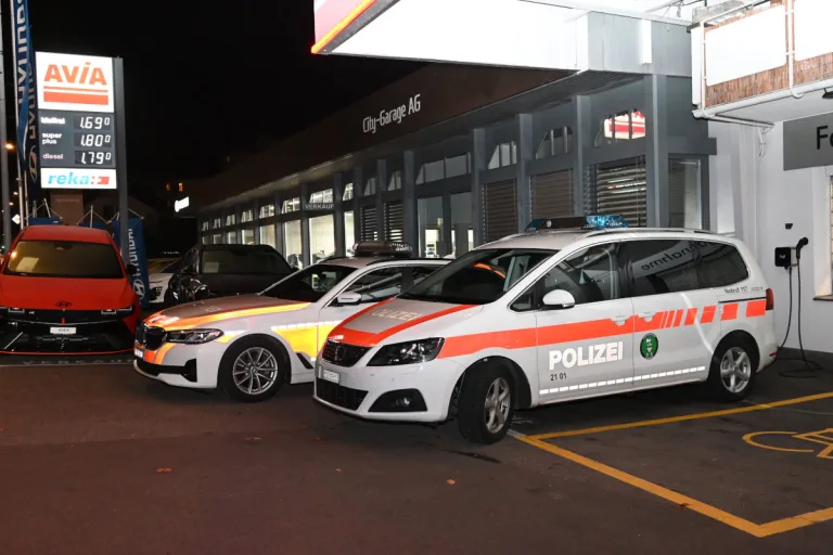 Kontrolle in Goldach SG – Lichtmängel bei jedem dritten Fahrzeug