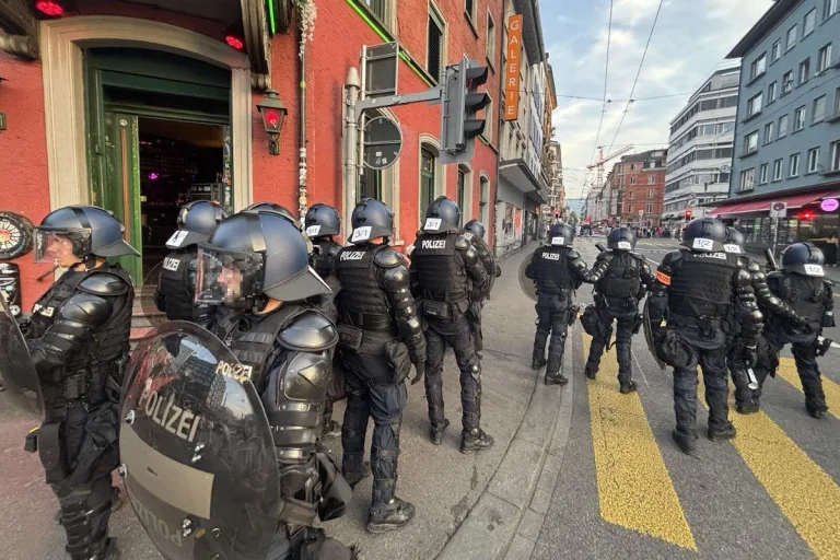 Demo in Zürich – Ausschreitungen bei Pro-Palästina-Kundgebung