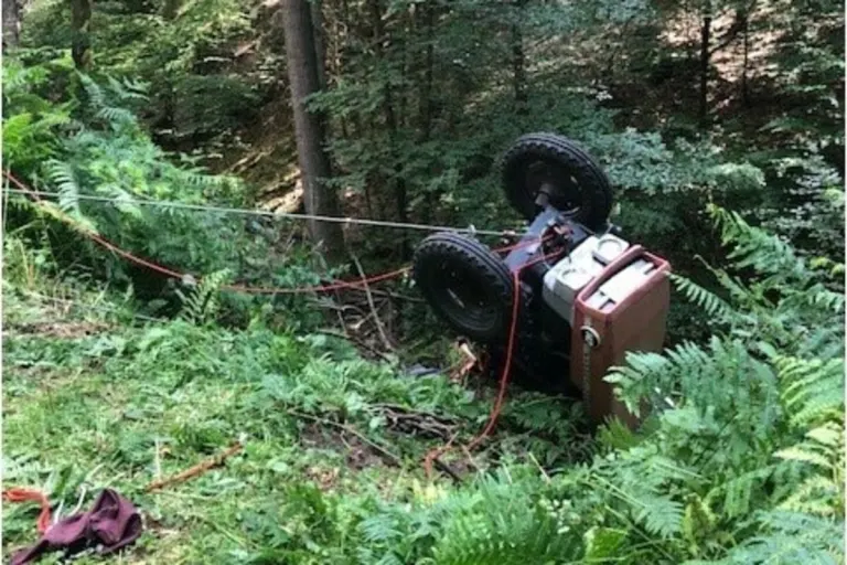 Eußerthal RP - 63-Jähriger tödlich mit einem Traktor verunfallt 