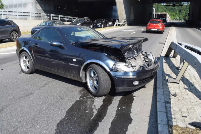 Unfall heute in Dierikon LU - Hoher Sachschaden nach Kollision