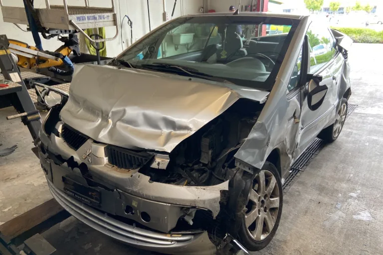 Kölliken AG - Unfall im Morgenverkehr führte zu grossem Stau 