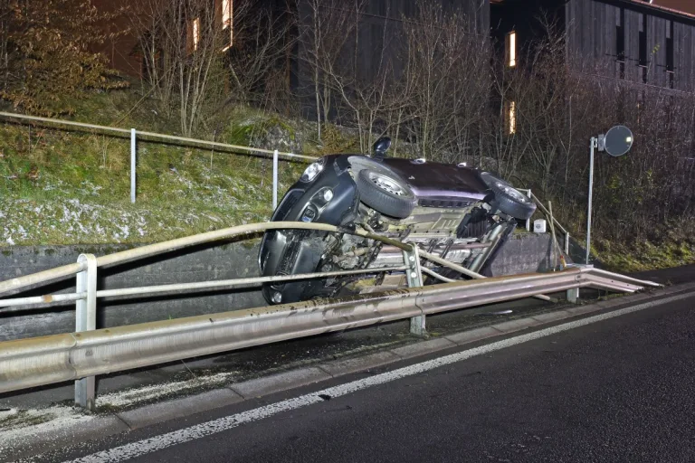 Drei zum Teil spektakuläre Selbstunfälle im Kanton Luzern