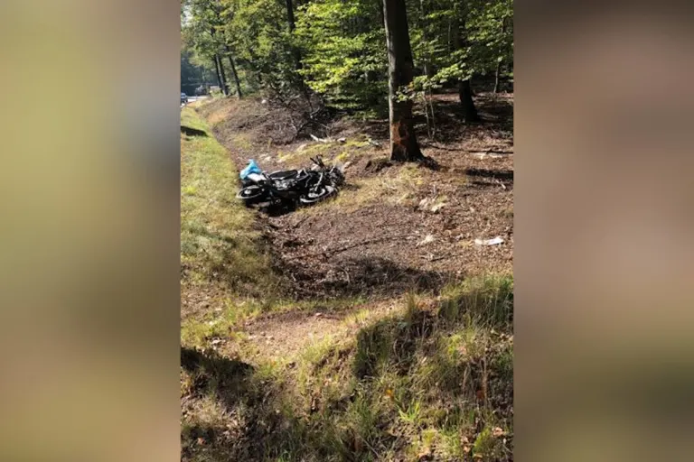 Waldleiningen – Fahrschülerin bei Unfall mit Motorrad schwer verletzt